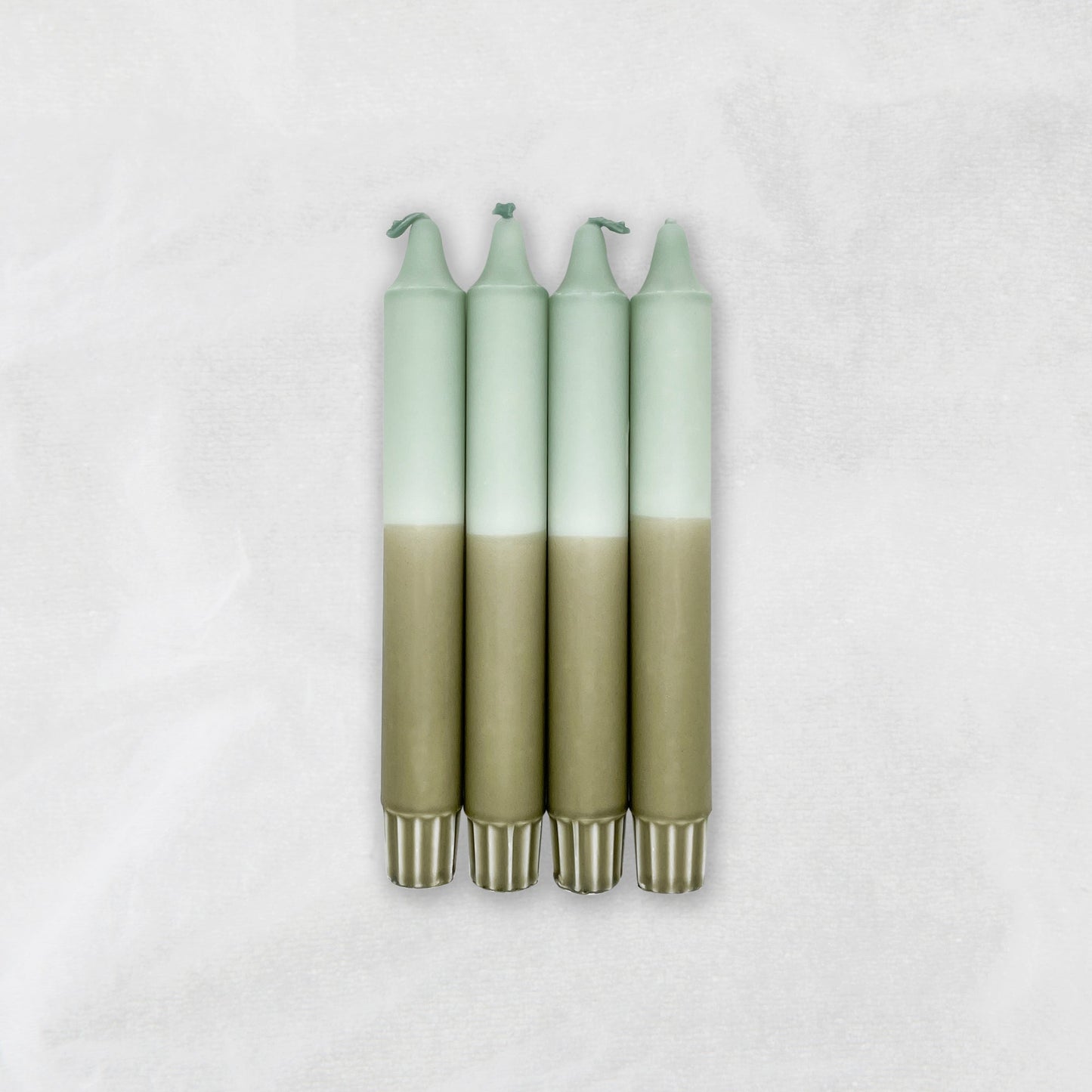 Dip Dye Kerze Eucalyptus x Martini Olive 4er Set - kleinstadtleben concept store