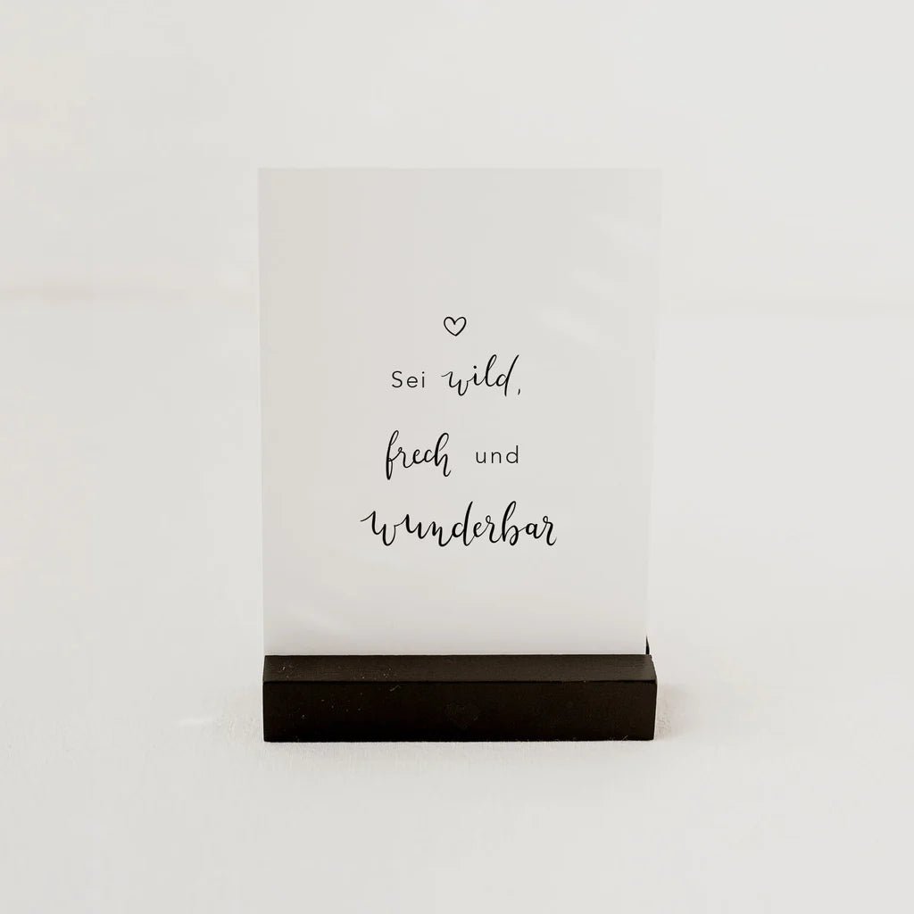 Postkarte Wild und frech - kleinstadtleben concept store