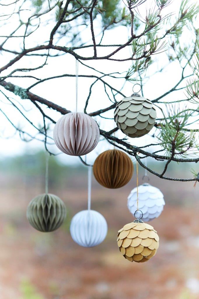 up-cycling Papierkugel weiß-gold - kleinstadtleben concept store