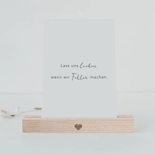 Postkarte Lass und lachen - kleinstadtleben concept store